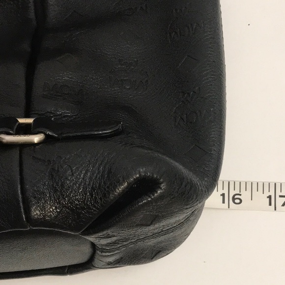 MCM (MICHEAL CROMER MUNCHEN) ITALIAN 100% LEATHER HOBO BAG WITH ADJUSTABLE STRAP - Picture 14 of 16